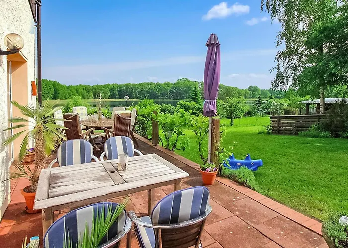 Templin Ot アパート